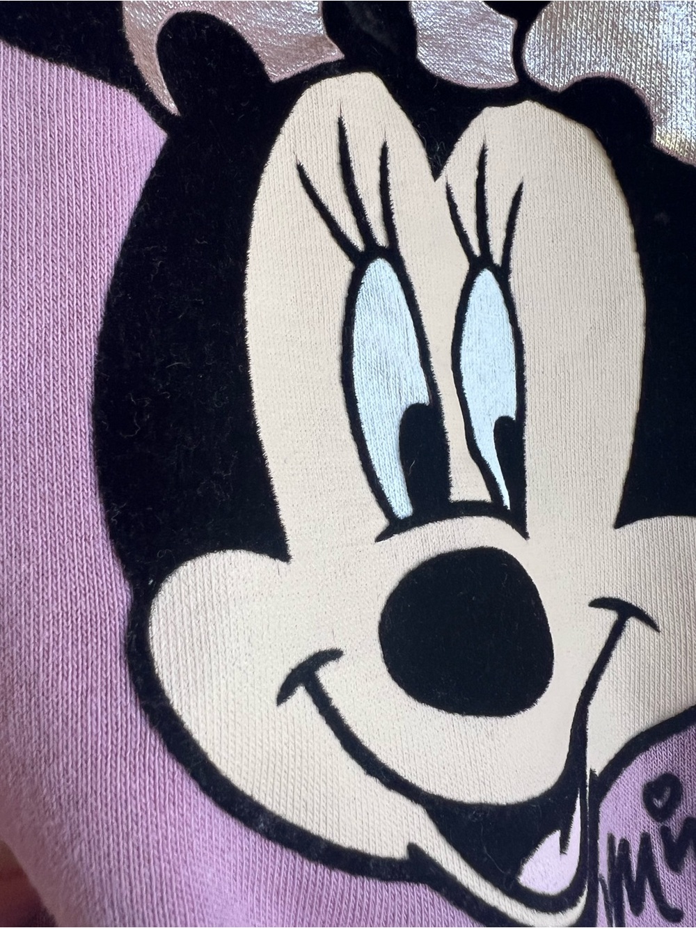 H&M Little Girl Pink Minnie Mouse Disney Crewneck Sweatshirt Size 5/6 - Picture 2 of 5
